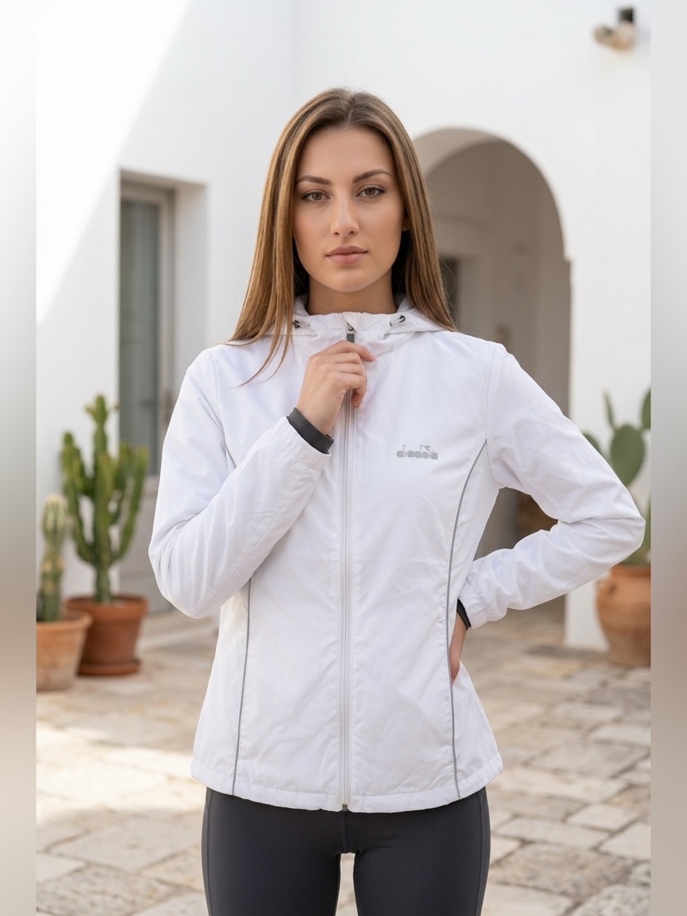 Diadora Women's White Running Jacket - Size Medium